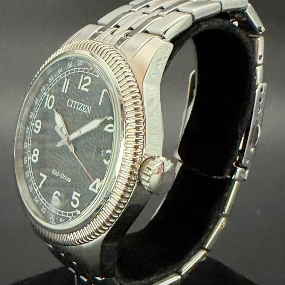 Citizen Eco-Drive Black Dial — segunda foto